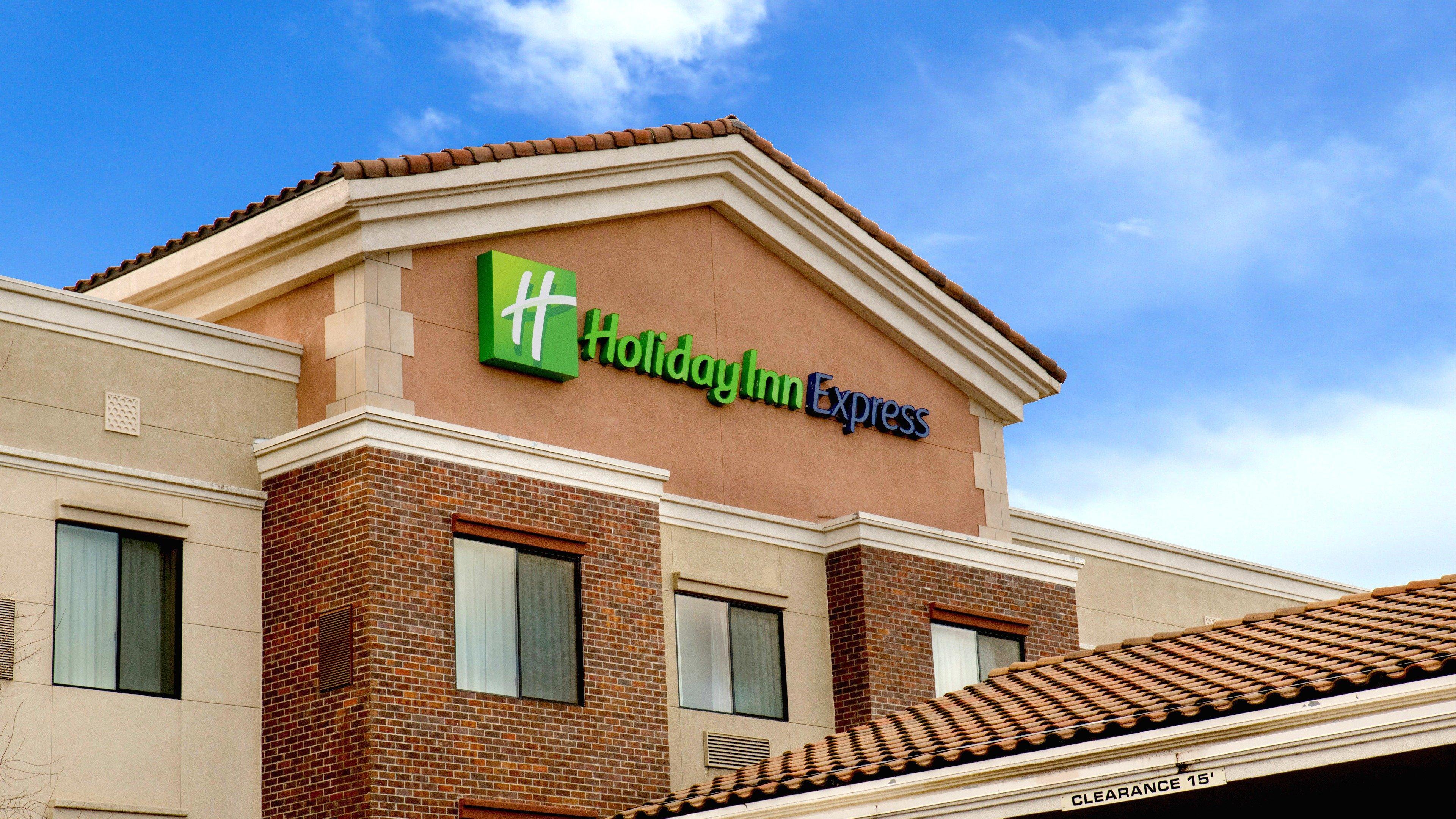 Hotel Express & Lincoln-roseville Area, An Ihg