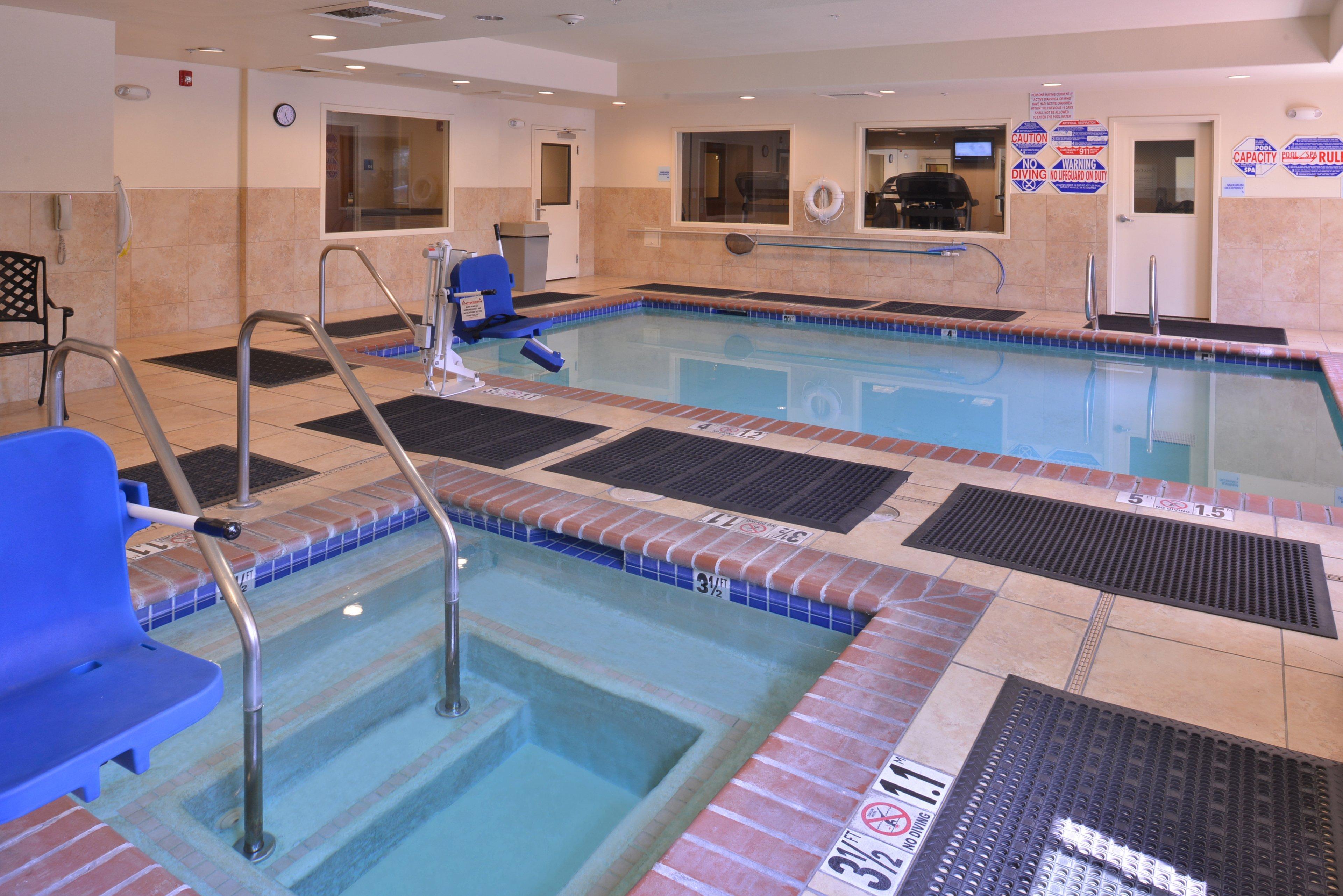 Express & Lincoln-roseville Area, An Ihg 3* Lincoln