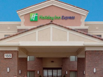 Express & Lincoln-roseville Area, An Ihg Lincoln