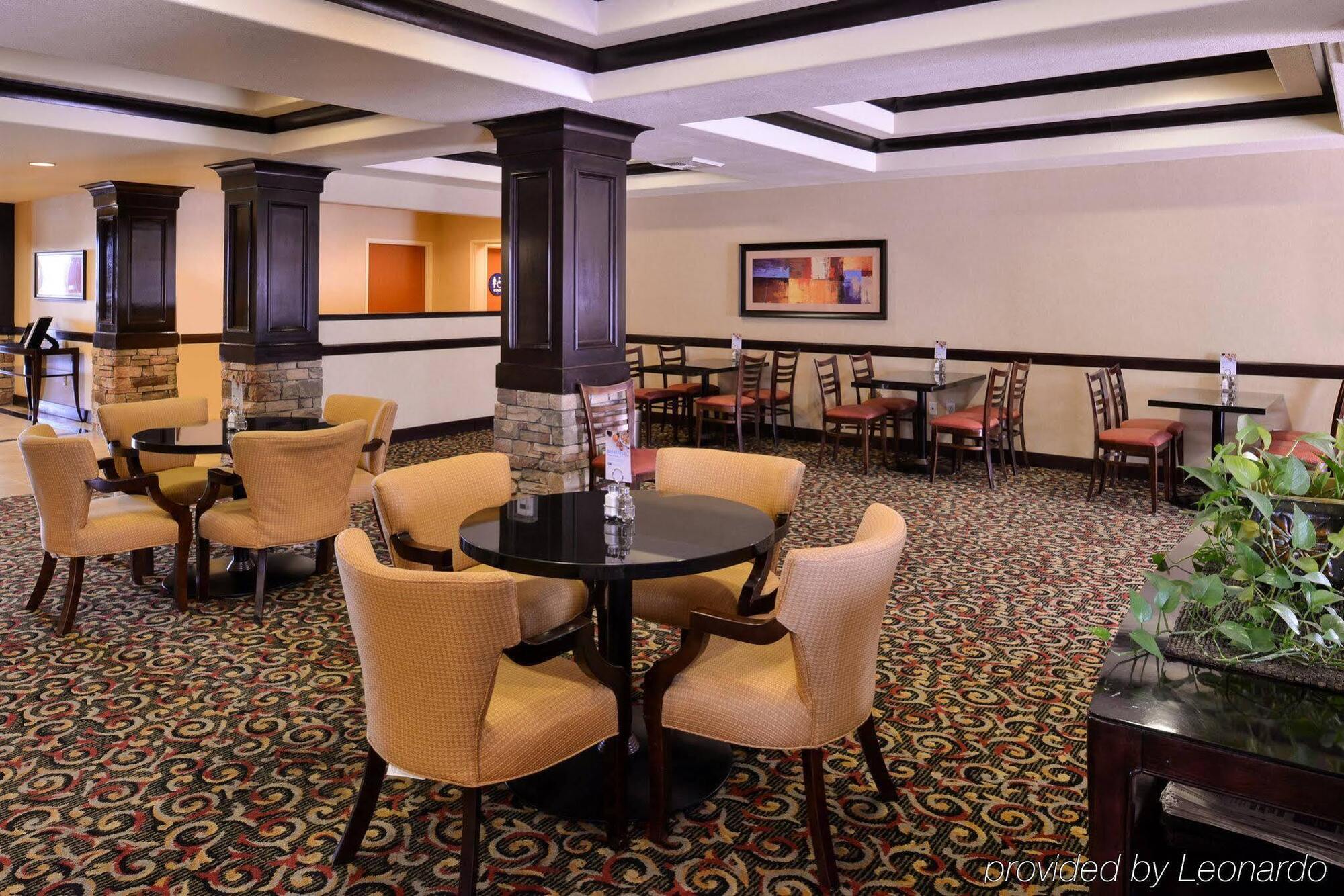 Hotel Express & Lincoln-roseville Area, An Ihg